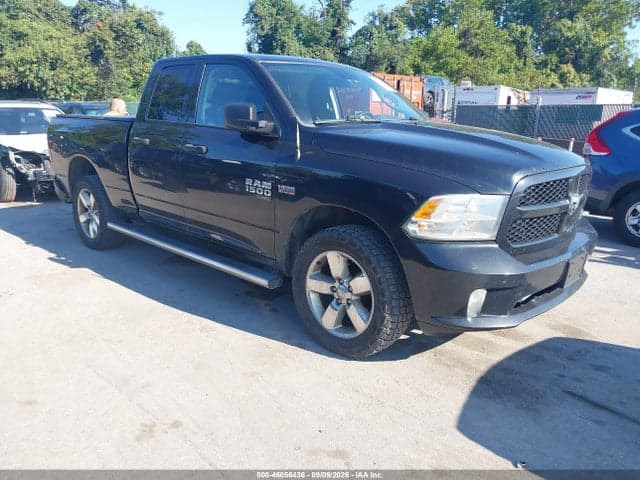 2019 RAM 1500 CLASSIC EXPRESS 4X4 6'4 BOX 1