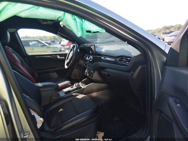 2024 FORD ESCAPE ST-LINE 5