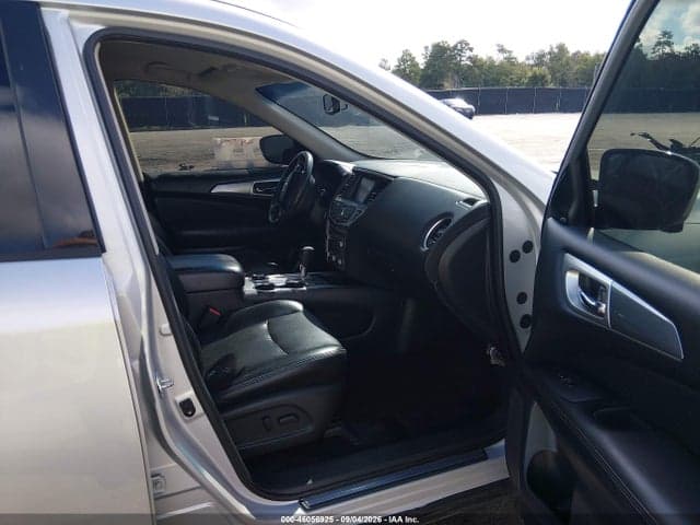 2017 NISSAN PATHFINDER SL 5