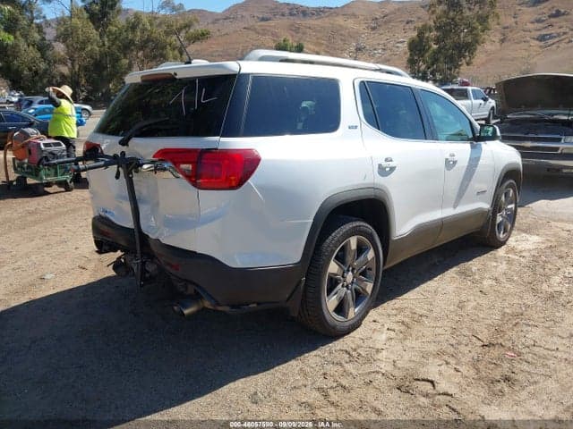 2017 GMC ACADIA SLT-2 4