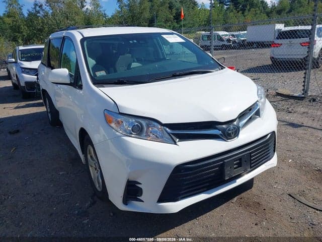 2020 TOYOTA SIENNA LE
