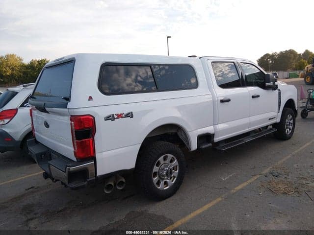2023 FORD F-250 XLT 4