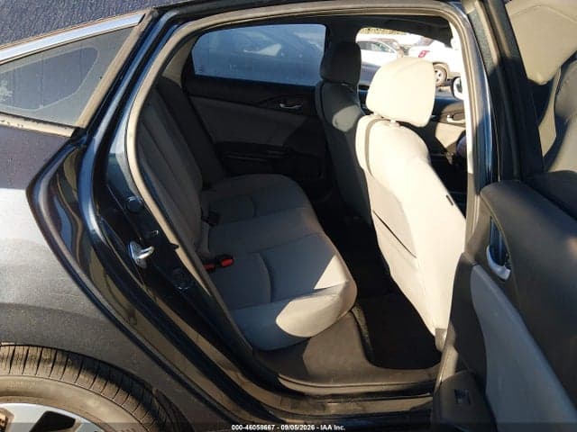 2018 HONDA CIVIC EX 8