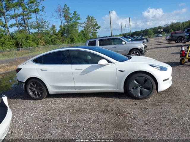 2020 TESLA MODEL 3 12