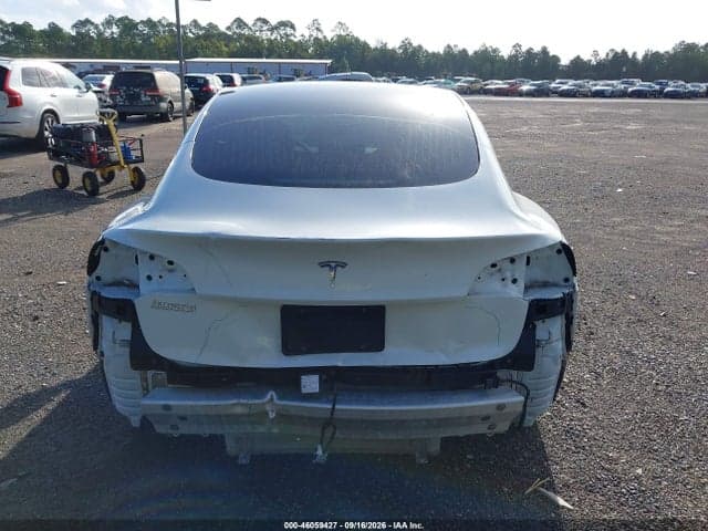 2020 TESLA MODEL 3 15