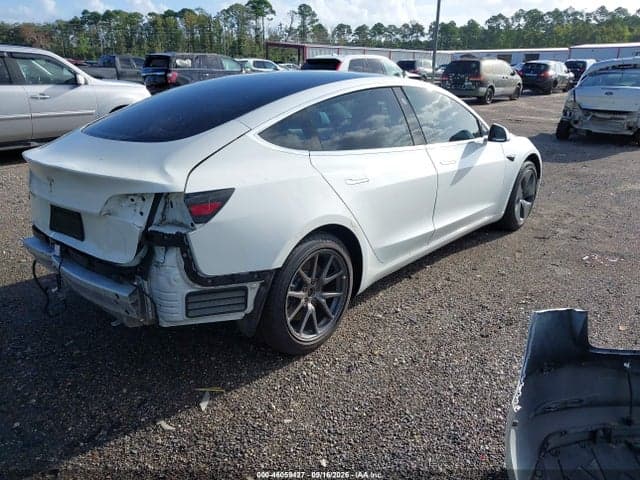 2020 TESLA MODEL 3 4