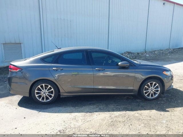 2017 FORD FUSION SE 13