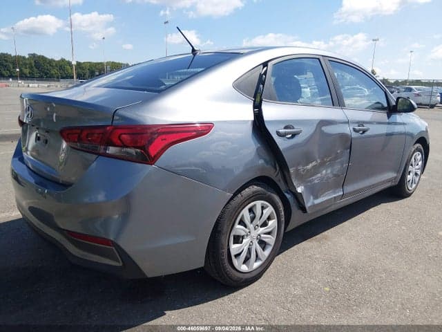 2019 HYUNDAI ACCENT SE 4