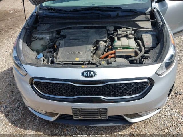 2017 KIA NIRO TOURING 10