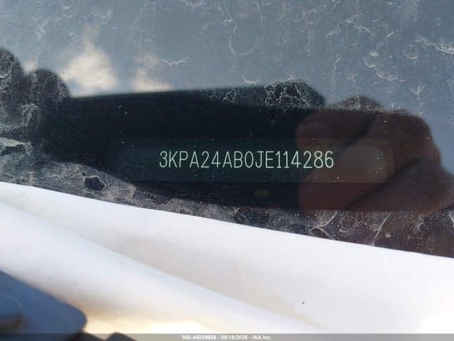 2018 KIA RIO S 9