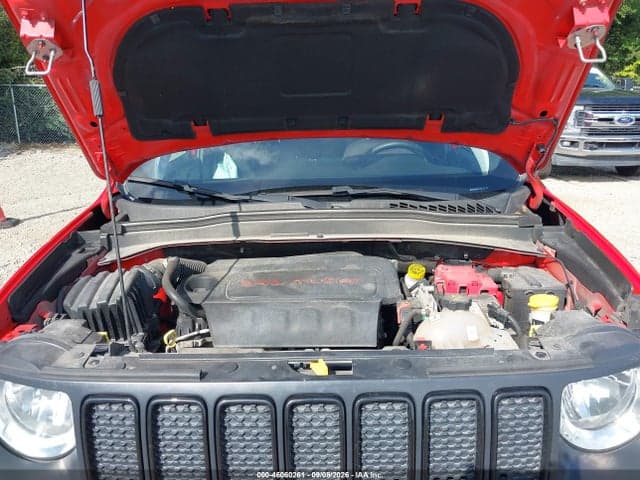 2019 JEEP RENEGADE ALTITUDE 4X4 10