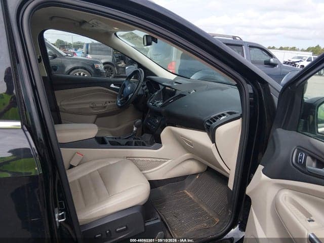 2017 FORD ESCAPE TITANIUM 5