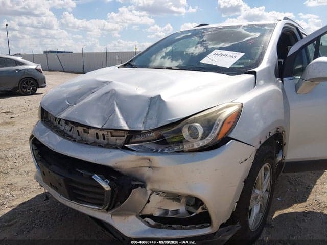 2018 CHEVROLET TRAX LT 17
