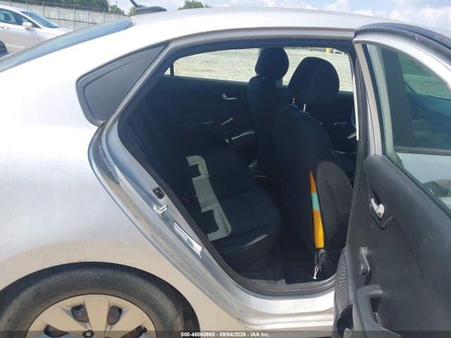 2018 KIA RIO S 8