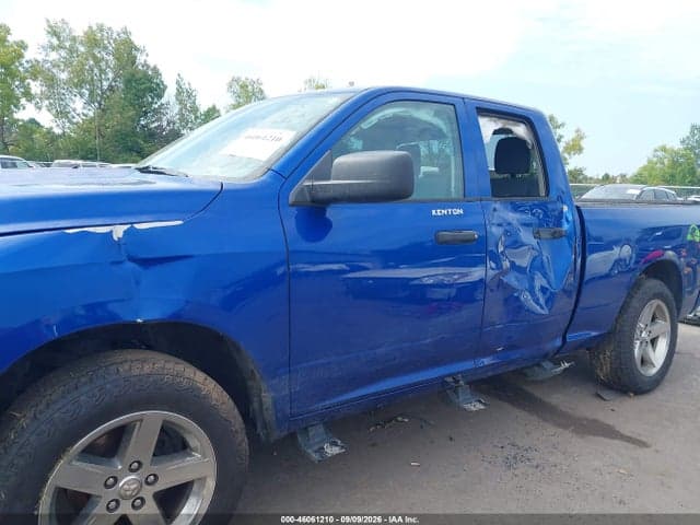 2018 RAM 1500 EXPRESS 4X4 6'4 BOX 6