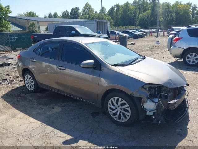 2017 TOYOTA COROLLA LE 1