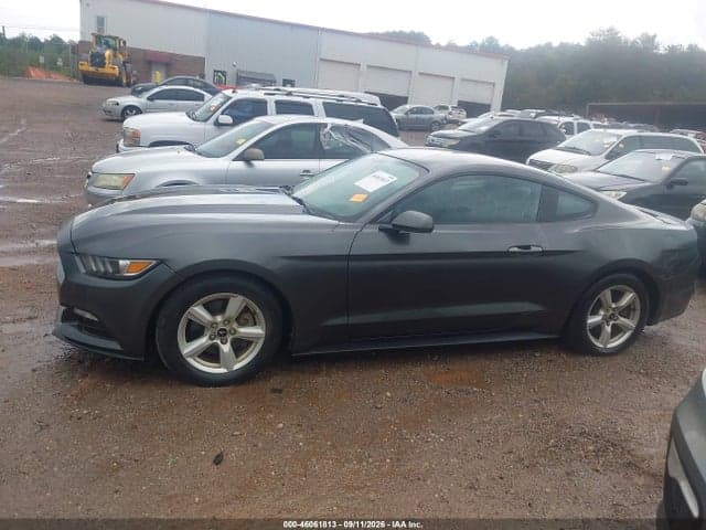 2017 FORD MUSTANG V6 14