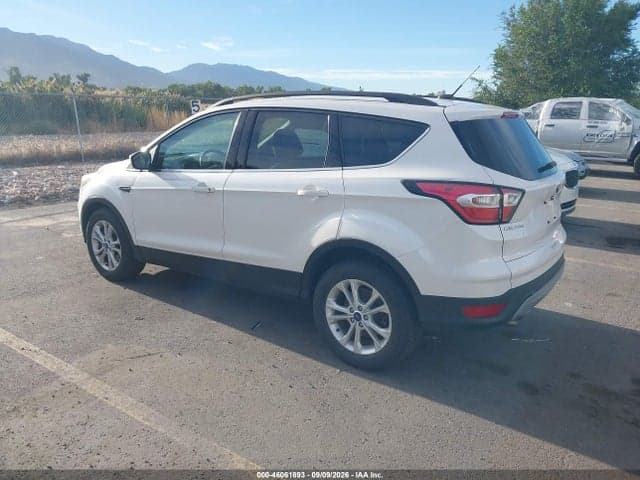 2017 FORD ESCAPE SE 3
