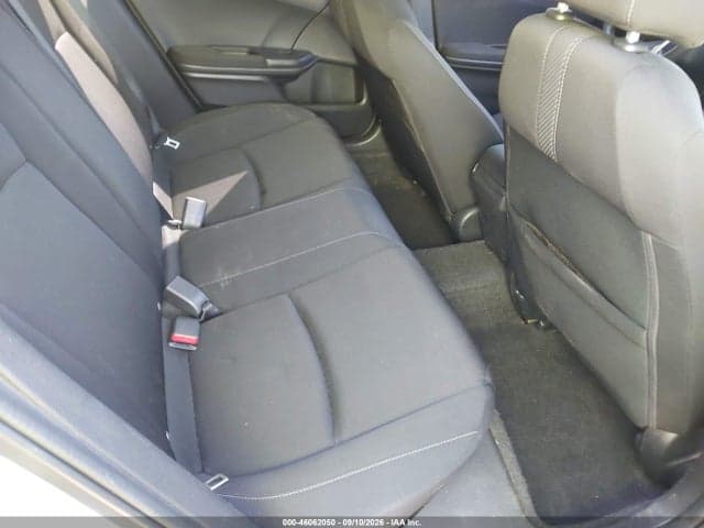 2018 HONDA CIVIC EX 8