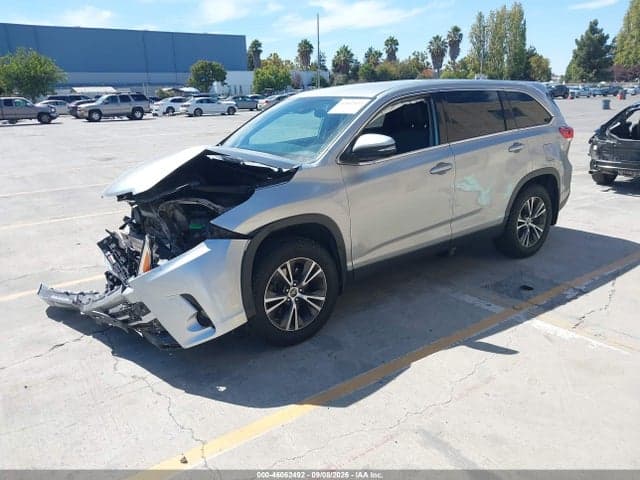 2019 TOYOTA HIGHLANDER LE PLUS 2
