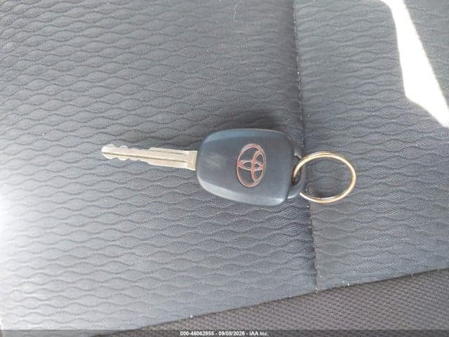 2017 TOYOTA COROLLA LE 11