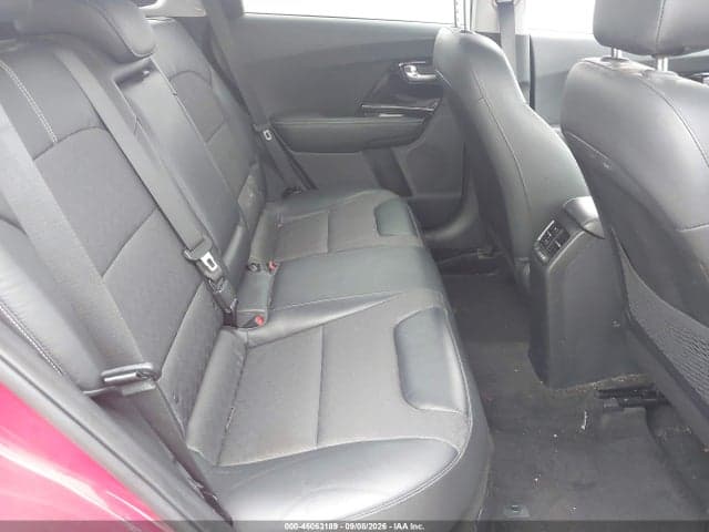 2017 KIA NIRO EX 8