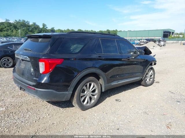 2022 FORD EXPLORER XLT 4