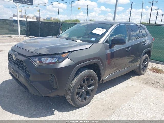 2022 TOYOTA RAV4 LE 2