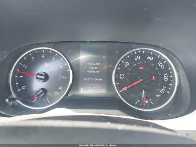 2022 TOYOTA RAV4 LE 7