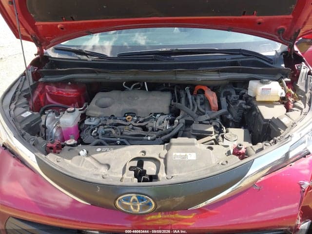 2021 TOYOTA SIENNA LE 10