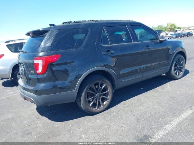 2017 FORD EXPLORER XLT 4