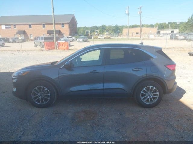 2021 FORD ESCAPE SE 14