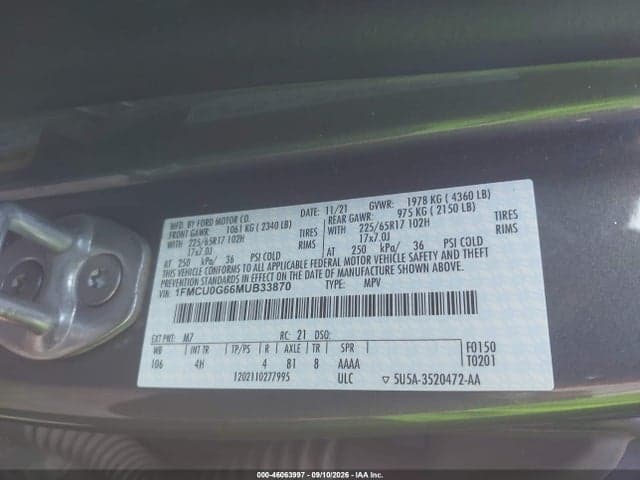 2021 FORD ESCAPE SE 9