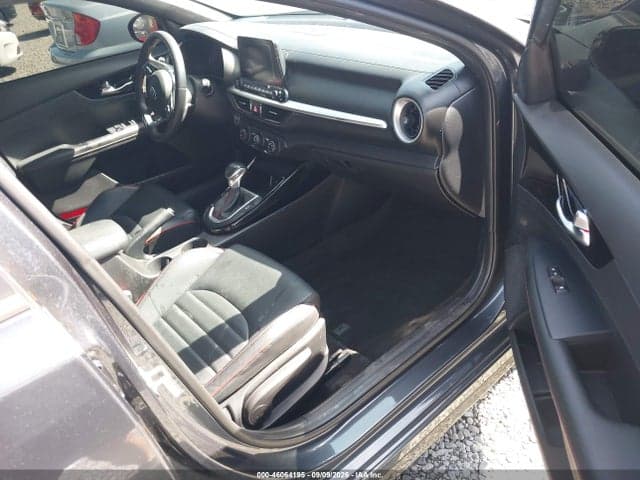 2020 KIA FORTE GT 17