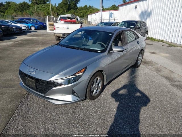 2021 HYUNDAI ELANTRA SE 2