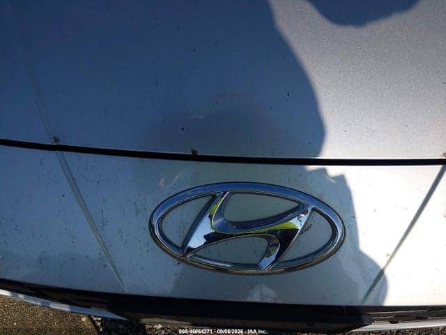 2021 HYUNDAI ELANTRA SE 12