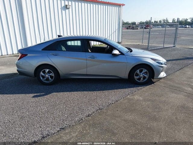 2021 HYUNDAI ELANTRA SE 18