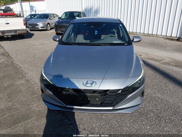 2021 HYUNDAI ELANTRA SE 6