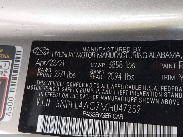 2021 HYUNDAI ELANTRA SE 9