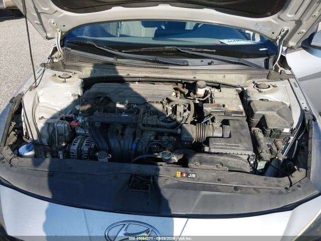 2021 HYUNDAI ELANTRA SE 10