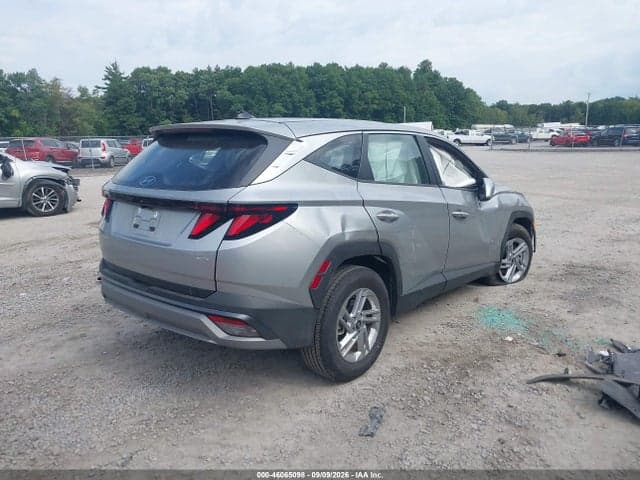 2026 HYUNDAI TUCSON SE 4