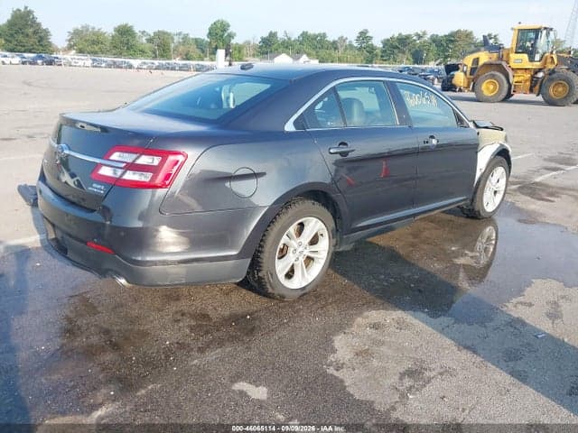 2017 FORD TAURUS SEL 4