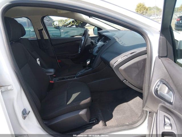 2018 FORD FOCUS SE 5
