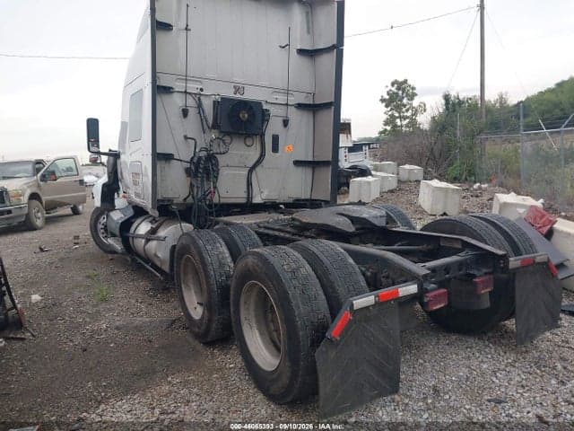 2019 INTERNATIONAL LT 3