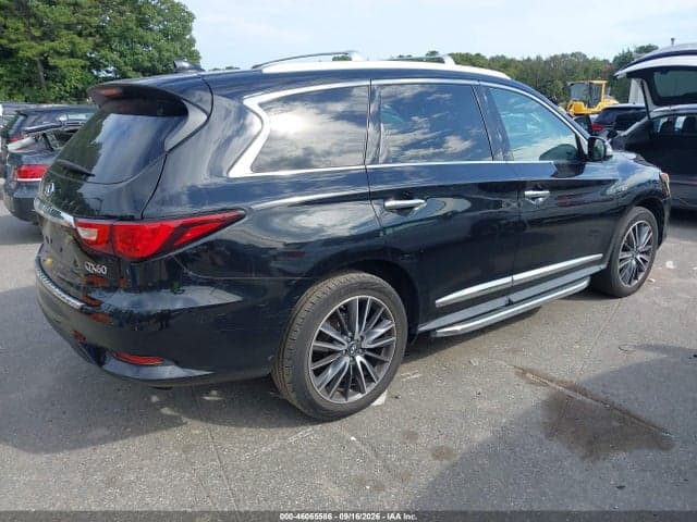 2017 INFINITI QX60 4
