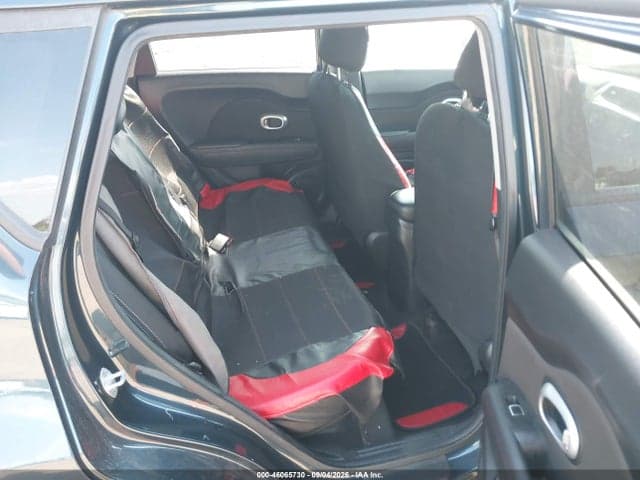 2018 KIA SOUL + 8
