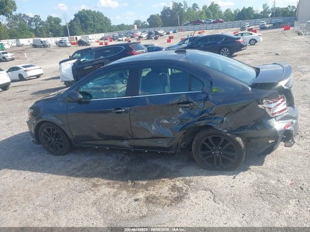 2018 CHEVROLET SONIC LT AUTO 14