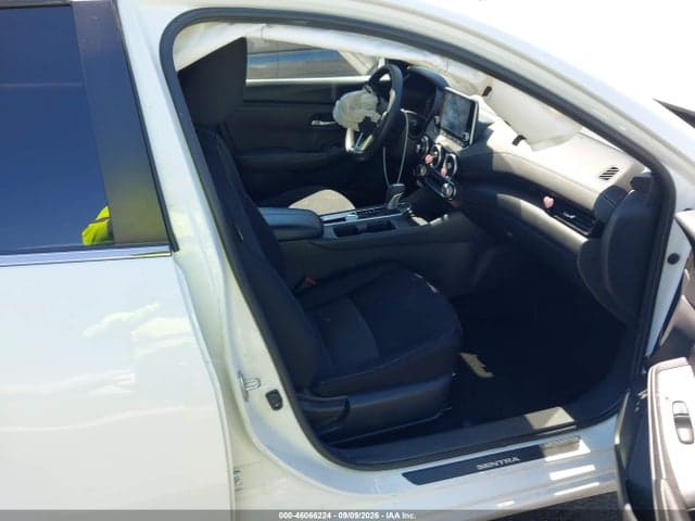 2024 NISSAN SENTRA SV XTRONIC CVT 5