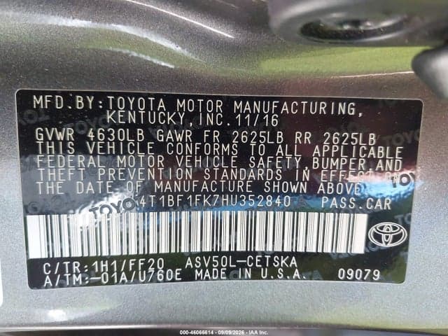 2017 TOYOTA CAMRY SE 9