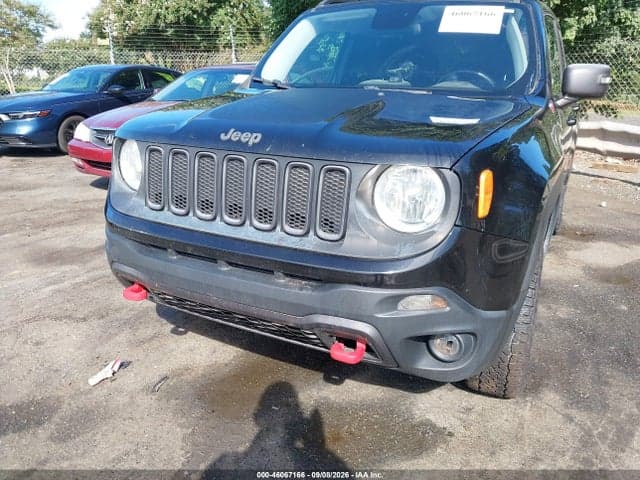 2017 JEEP RENEGADE TRAILHAWK 4X4 6